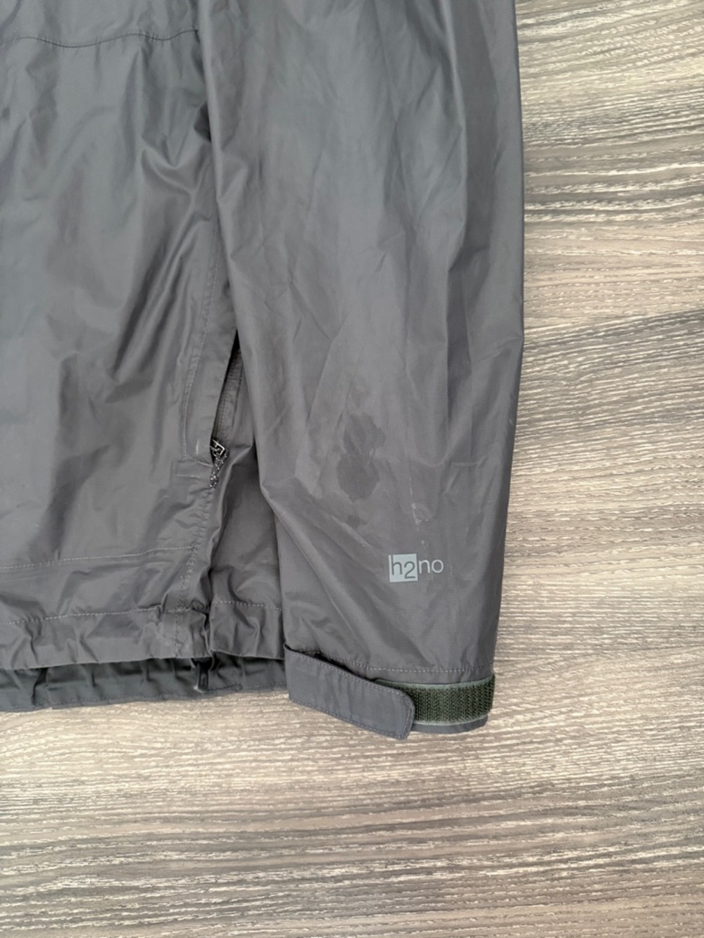 Patagonia Men’s M Gray H2NO Rain Jacket - Picture 2 of 5